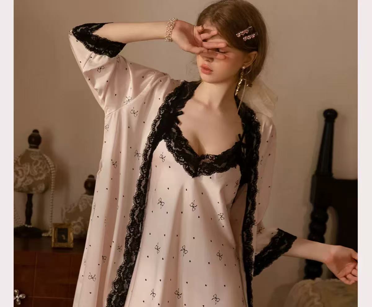 セクシーな夏の女性用寝間着、甘い花柄プリントのアイスシルク、 - Summer House Clothing のレビューと価格