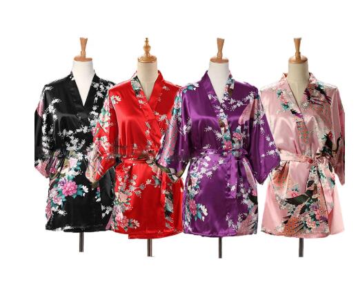 レースアップ女性孔雀プリント日本の着物浴衣シルクサテンショー - Summer House Clothing のレビューと価格